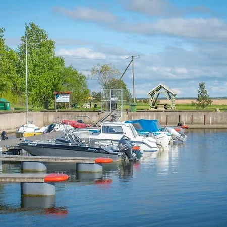 Гостевой дом Oesterby Sadamakohvik *